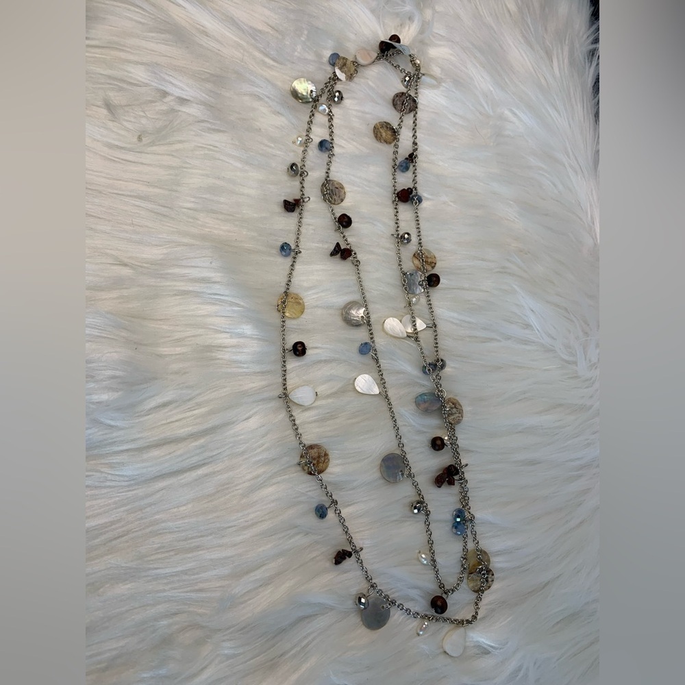 (244)Elegant Gold and Silver Necklace - Picture 5 of 5